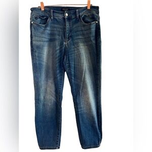Judy Blue Relaxed Fit Jeans